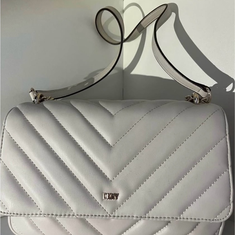 DKNY White Quilted Crossbody Bag with Chevron Stitching